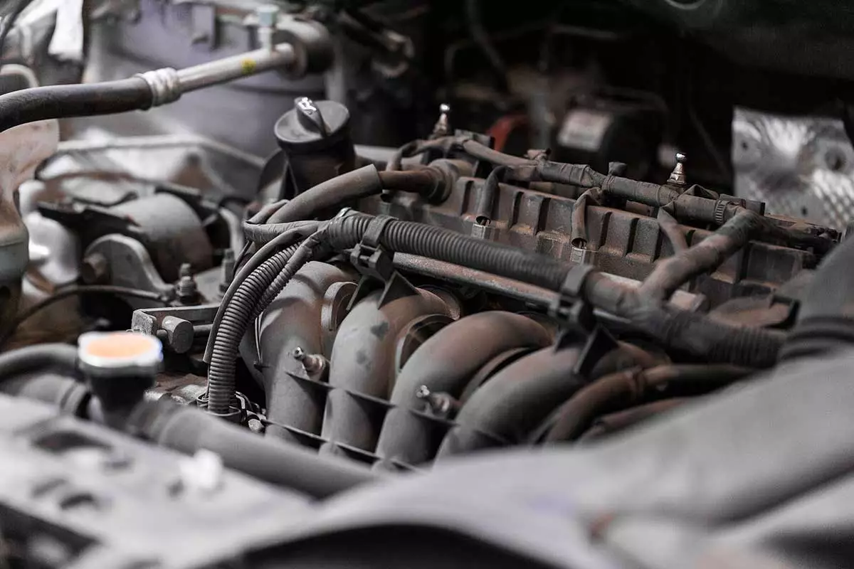 Motor con poco mantenimiento, blog consejos para el mantenimiento-asteclub